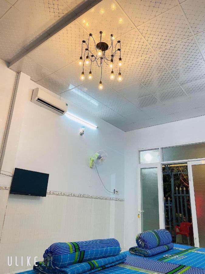 Nha Nghi Le Duoc Hotel Ха Тени Екстериор снимка