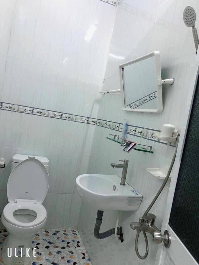 Nha Nghi Le Duoc Hotel Ха Тени Екстериор снимка