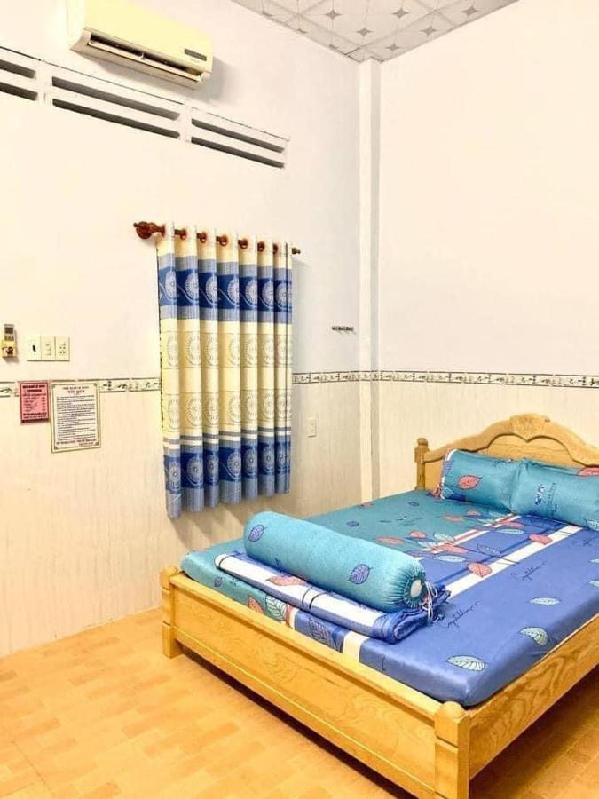 Nha Nghi Le Duoc Hotel Ха Тени Екстериор снимка