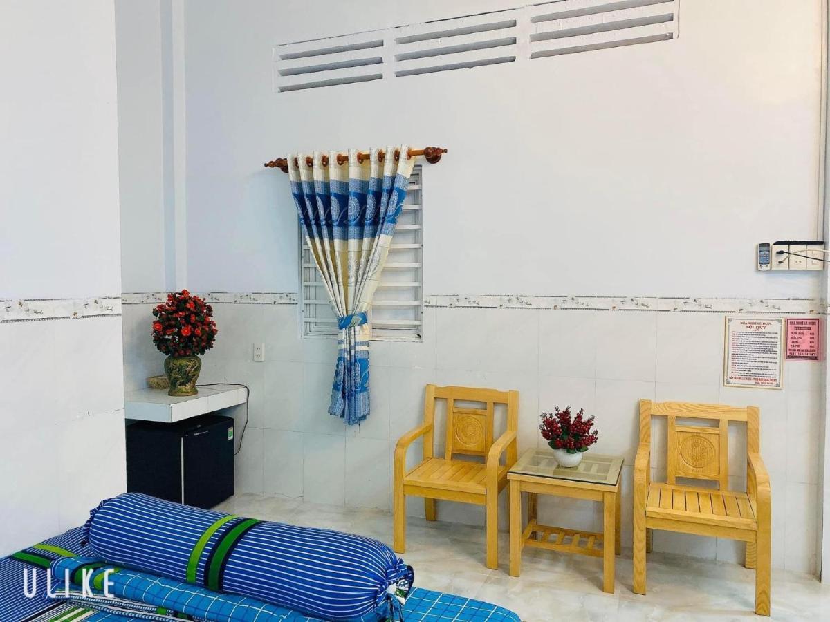 Nha Nghi Le Duoc Hotel Ха Тени Екстериор снимка