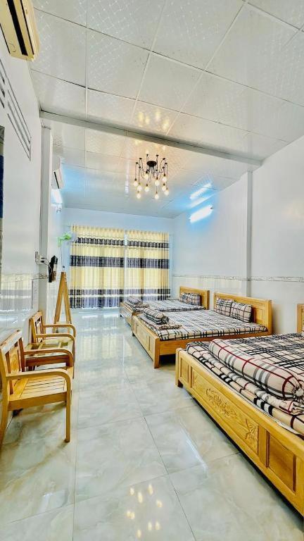 Nha Nghi Le Duoc Hotel Ха Тени Екстериор снимка